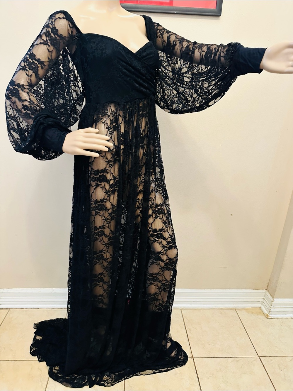 🖤 Gothic Romance Black Lace Maxi Gown with Bishop Sleeves